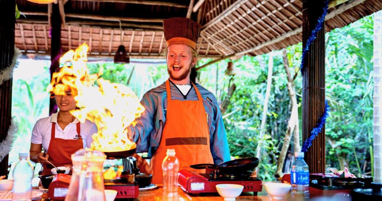 A Pousada Mad Monkey Hoi An Exterior foto
